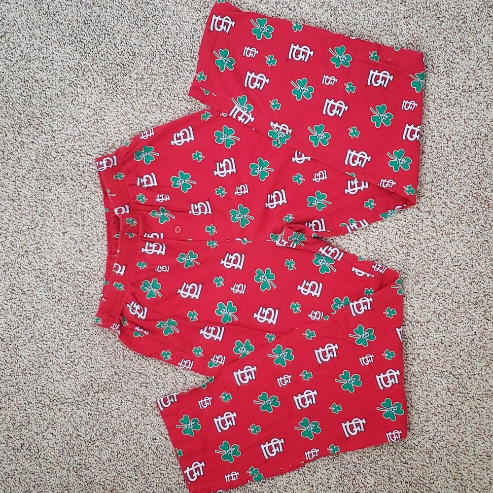 Mens Small Rarely worn St. Louis Cardinals St. Patricks day PJ pants